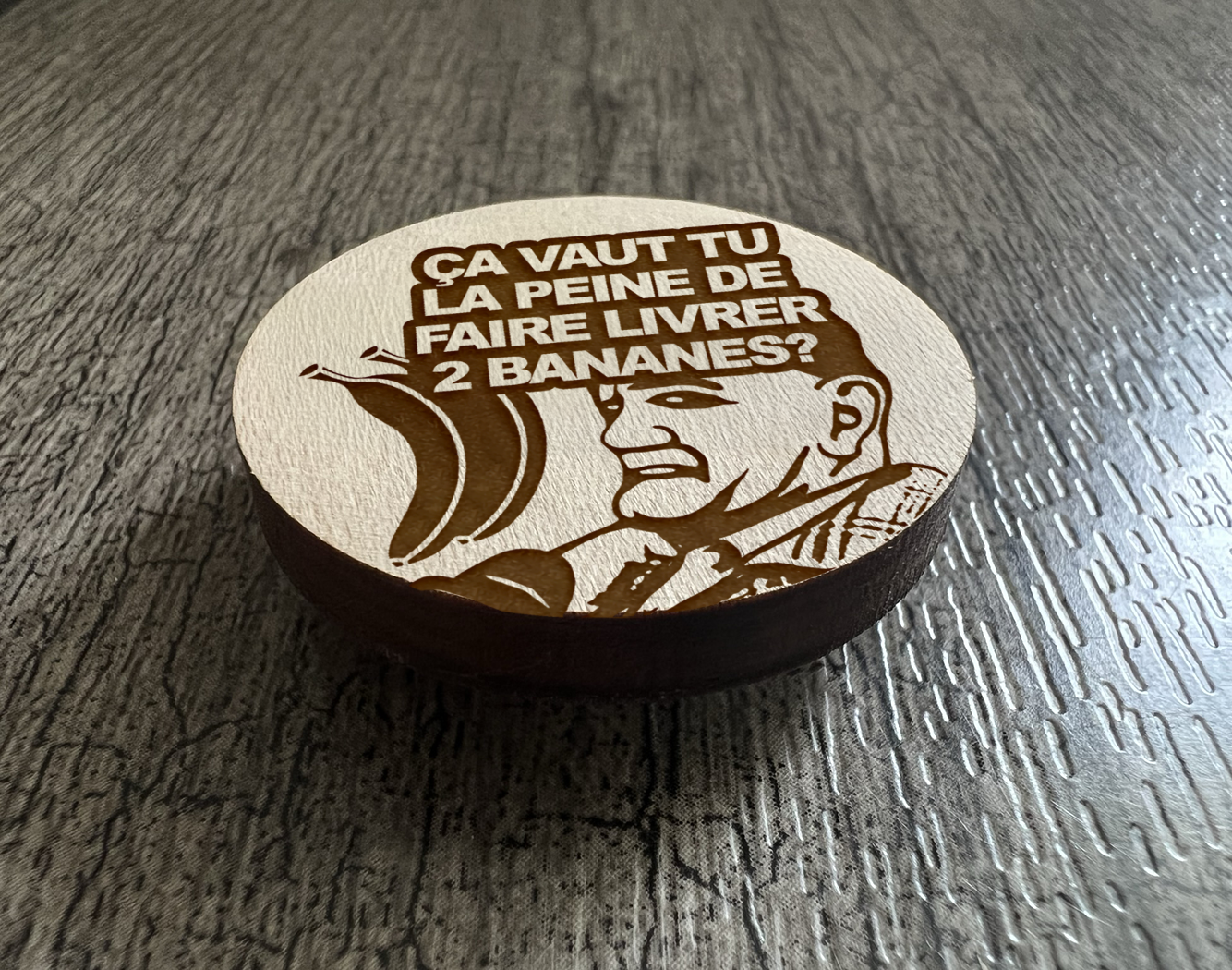 Un Aimant "Faire livrer 2 bananes"