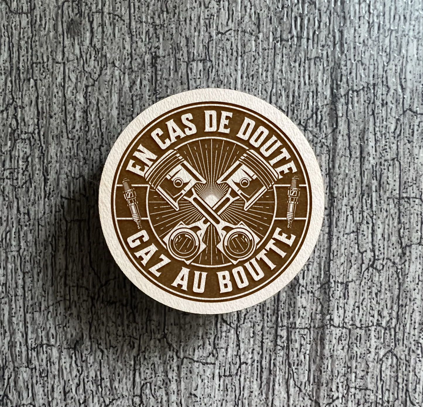 Un Aimant "En cas de doute gaz au boutte"