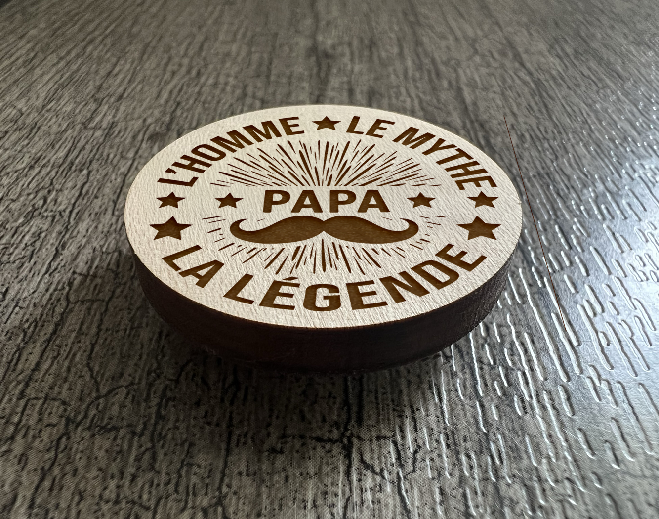 Un Aimant - Papa "L'homme, le mythe, la légende"